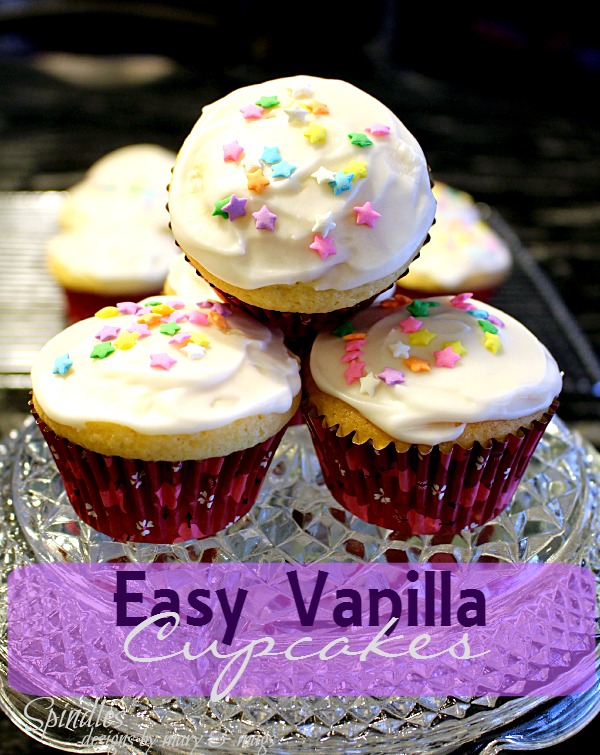 Easy Vanilla Cupcakes at www.SpindlesDesigns.com
