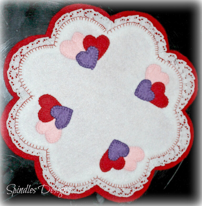 Free Valentine's Candle Mat Pattern Spindles Designs by Mary and Mags