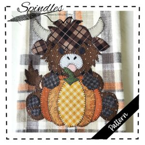 Highland Cow with Pumpkin Applique Pattern – Fall Farmhouse Fun!