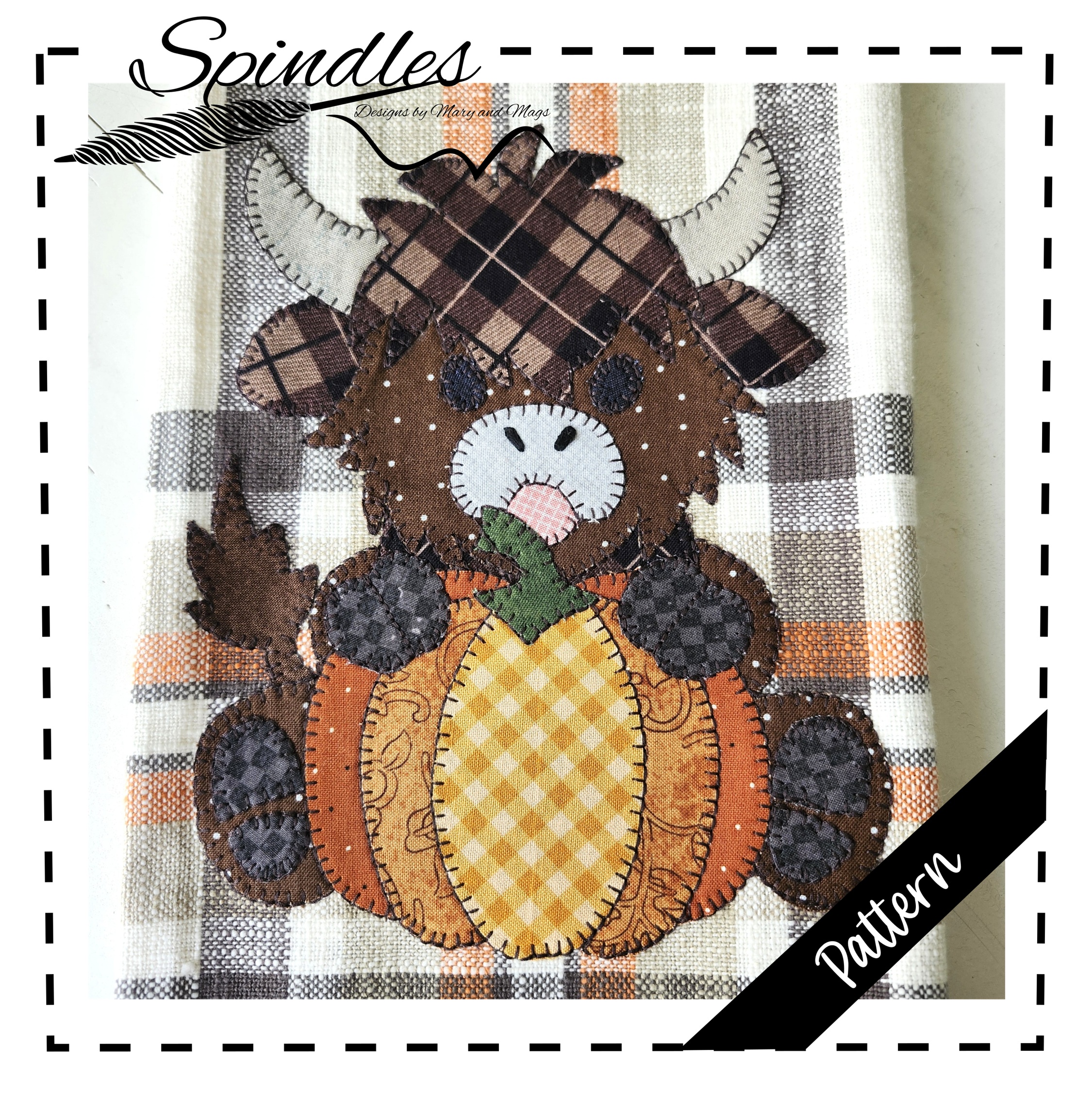 Highland Cow with Pumpkin Applique Pattern – Fall Farmhouse Fun!