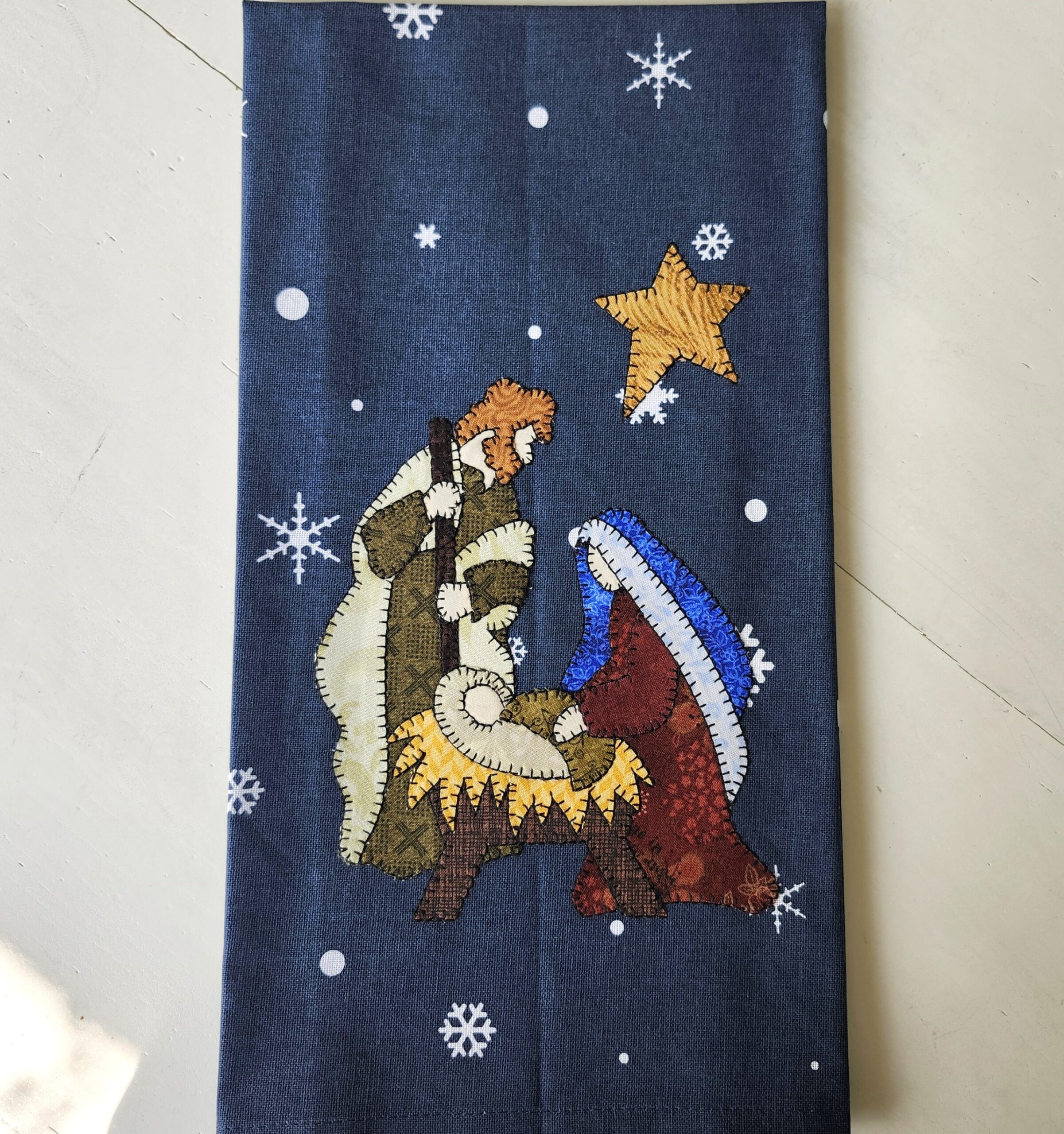 Holy Family Nativity Applique Pattern – Christmas Sewing Project - Image 2